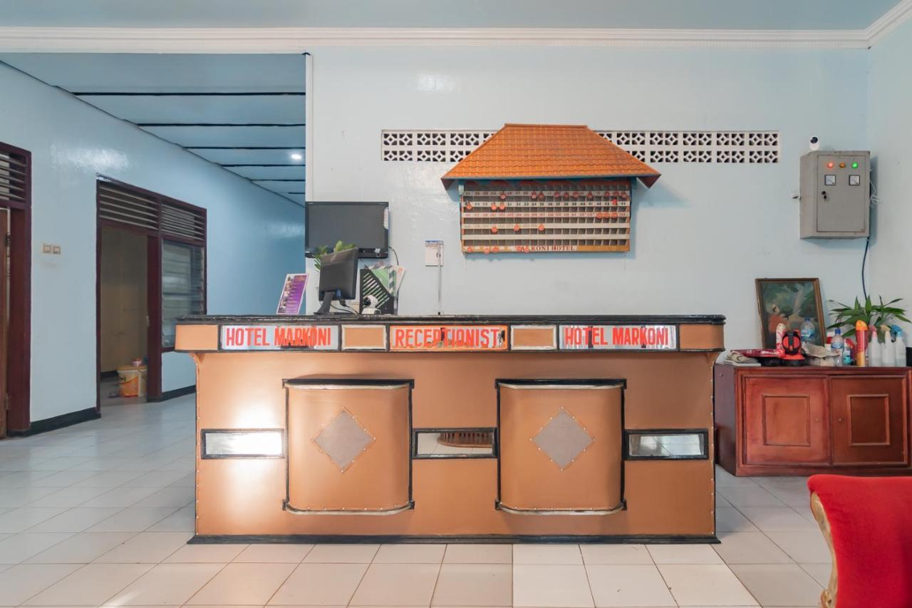 Hotel Markoni Pamanukan Mitra Reddoorz Pamanukan Hilir Экстерьер фото