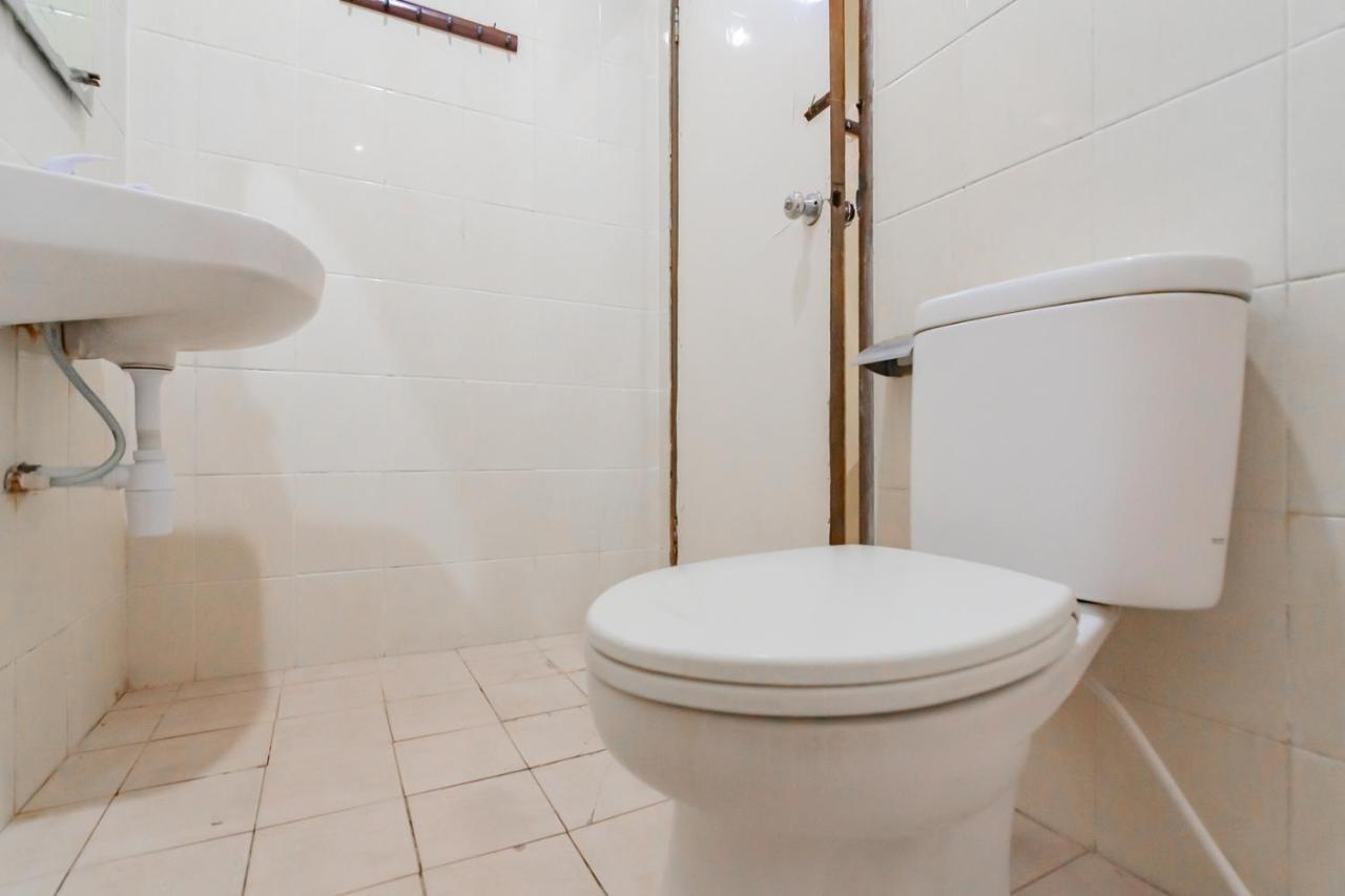 Hotel Markoni Pamanukan Mitra Reddoorz Pamanukan Hilir Экстерьер фото